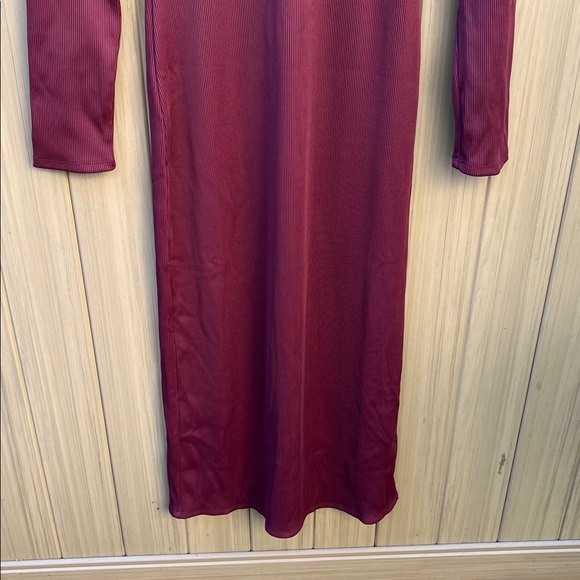 WHBM® FORME Rib Long Sleeve Cutout Midi Dress Stretch Medium Petite Port New - Picture 4 of 9